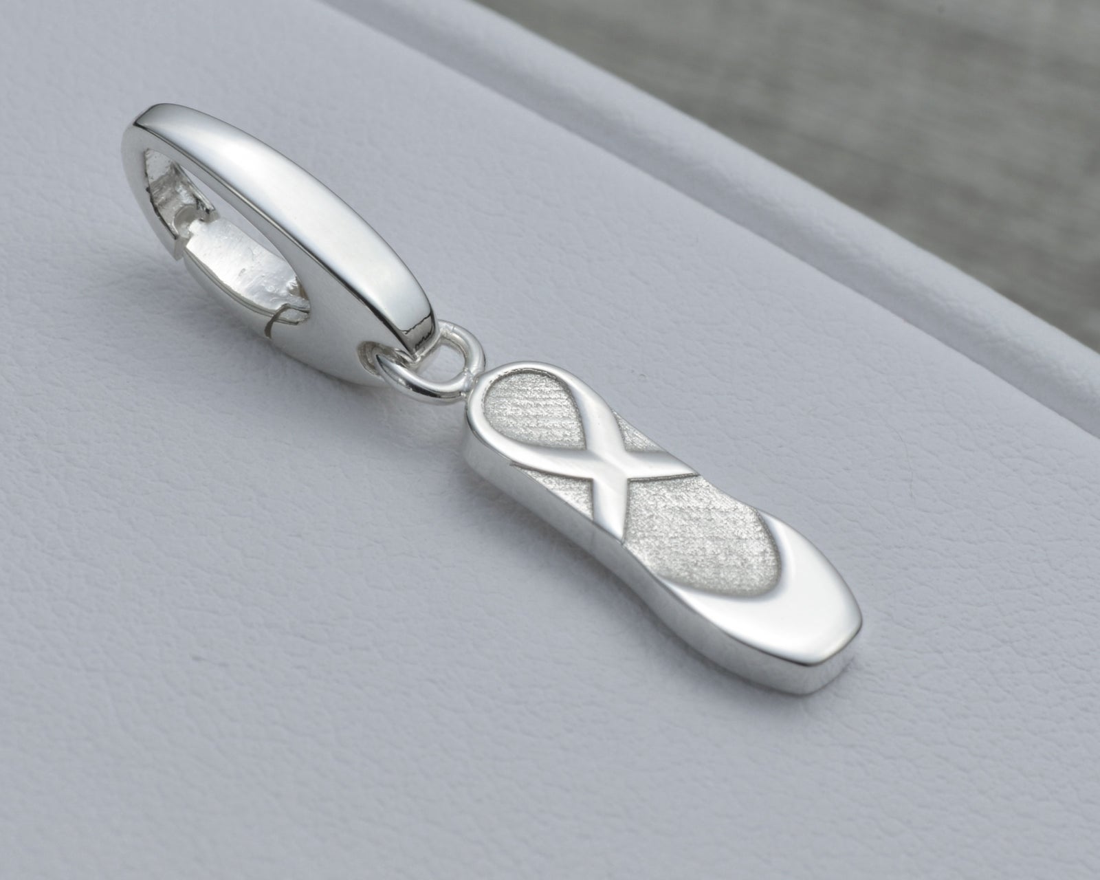 BALLET CHARM IN STERLING SILVER
