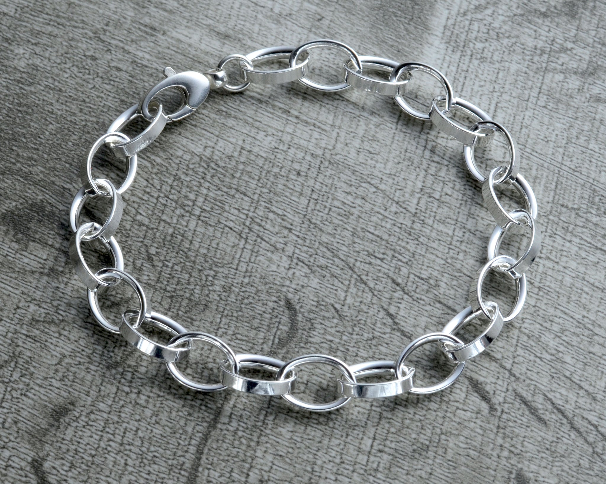 Classic Sterling Silver Charm Bracelet | Wellesley Row 7.1