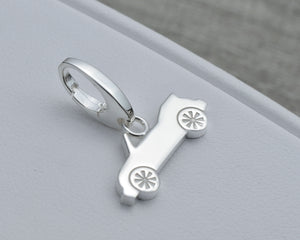 CAR CHARM IN STERLING SILVER