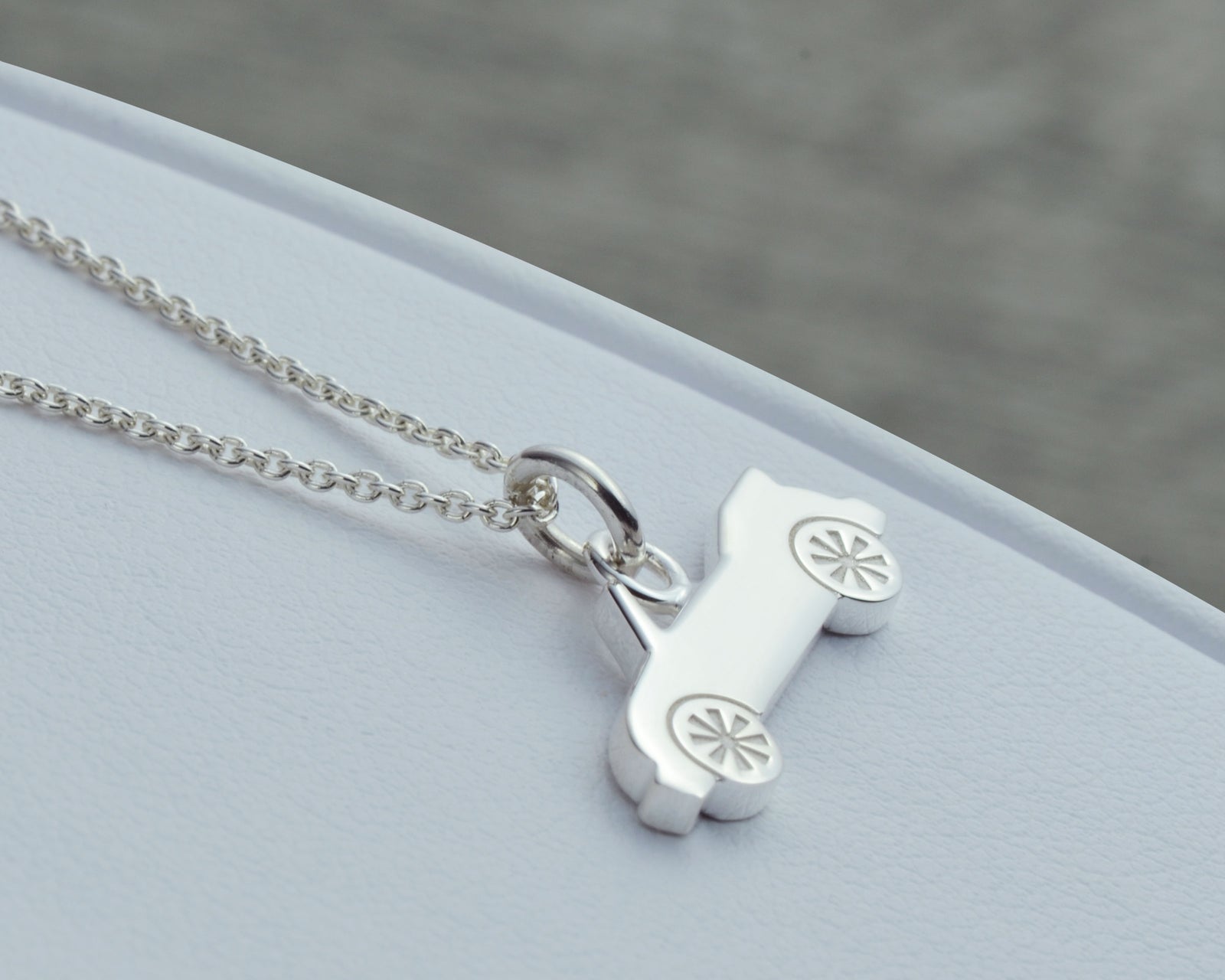 Car Necklace