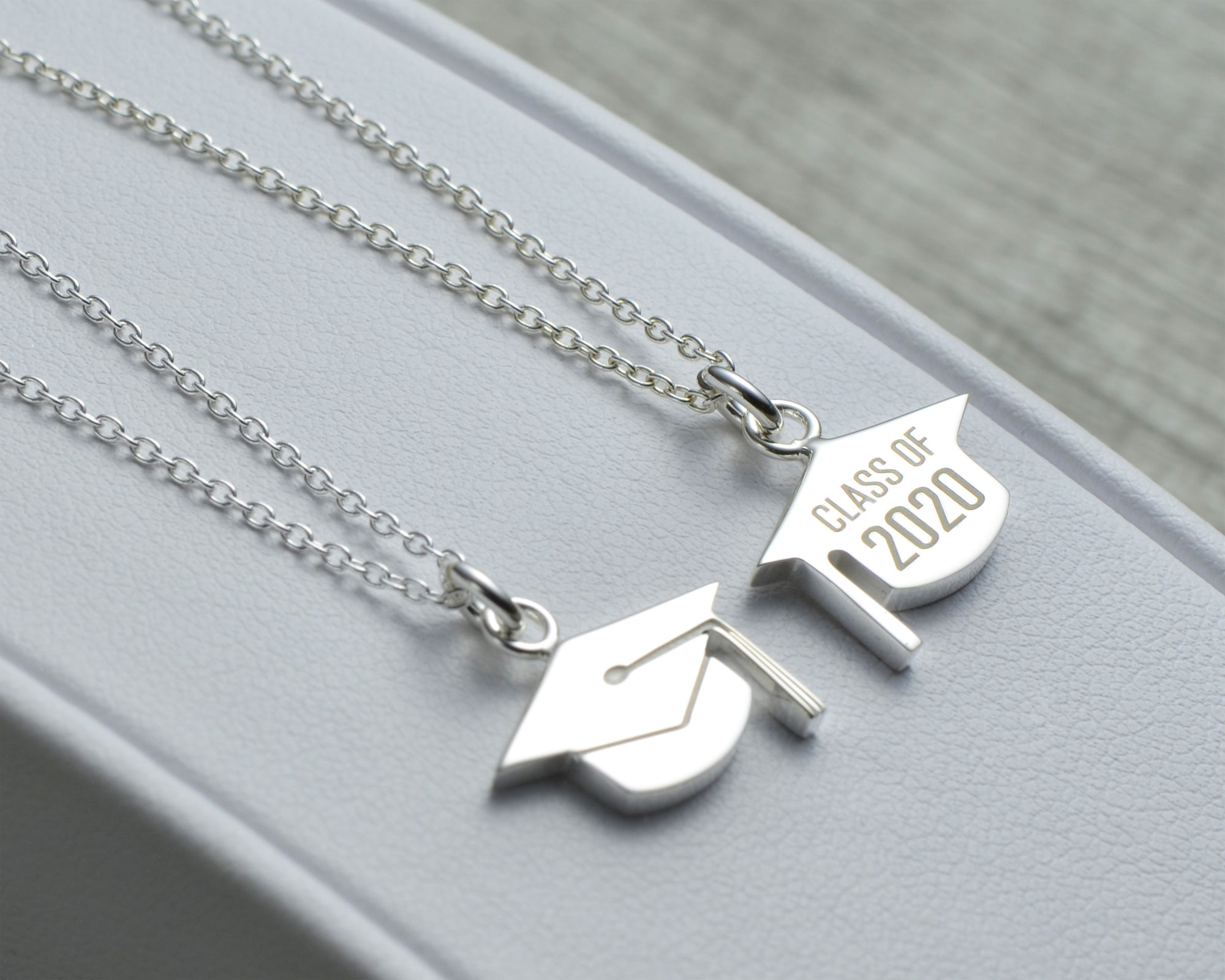 GRADUATION NECKLACE