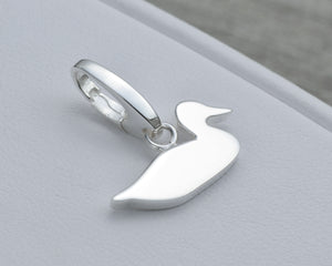 DUCK CHARM IN STERLING SILVER