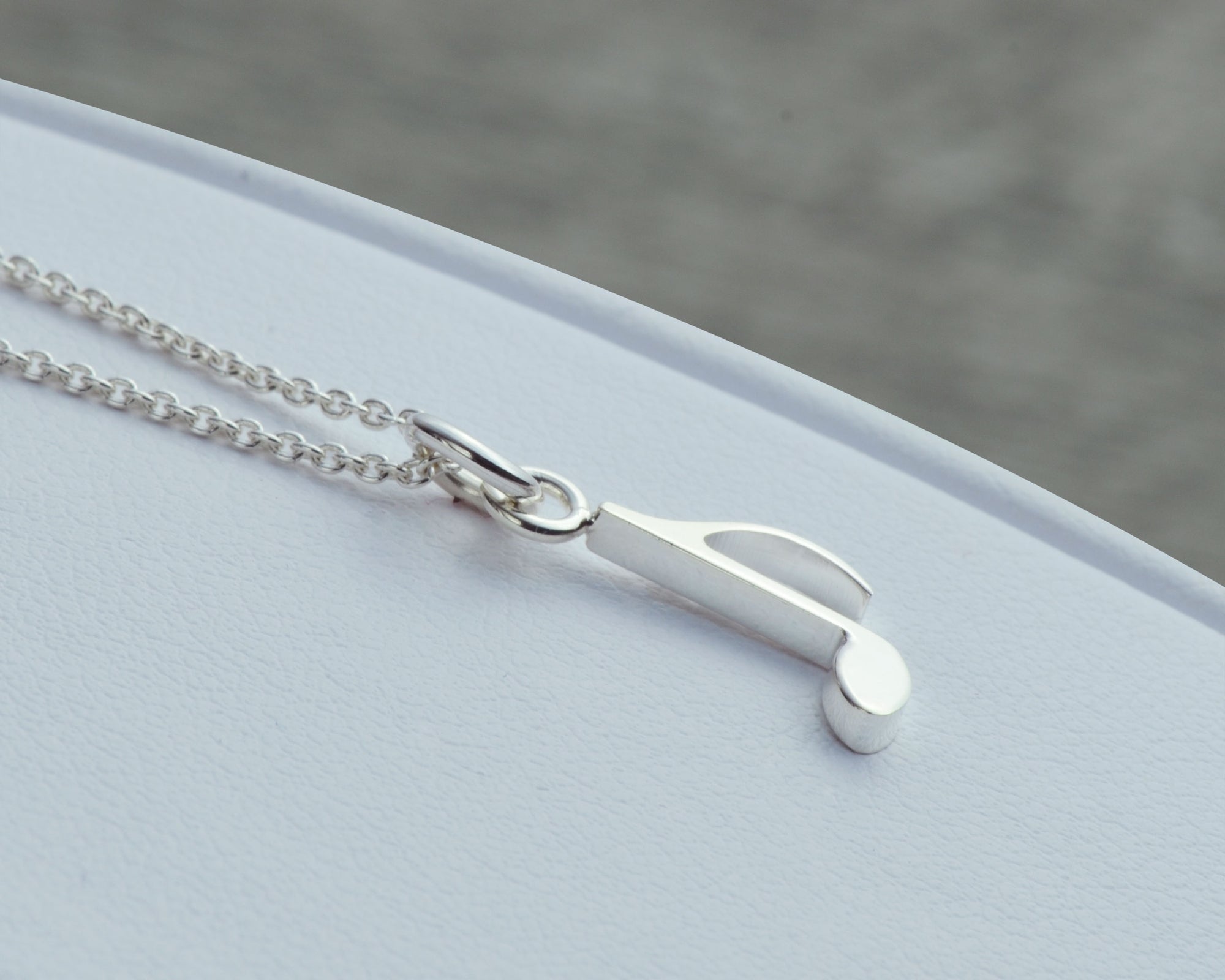 Music Necklace