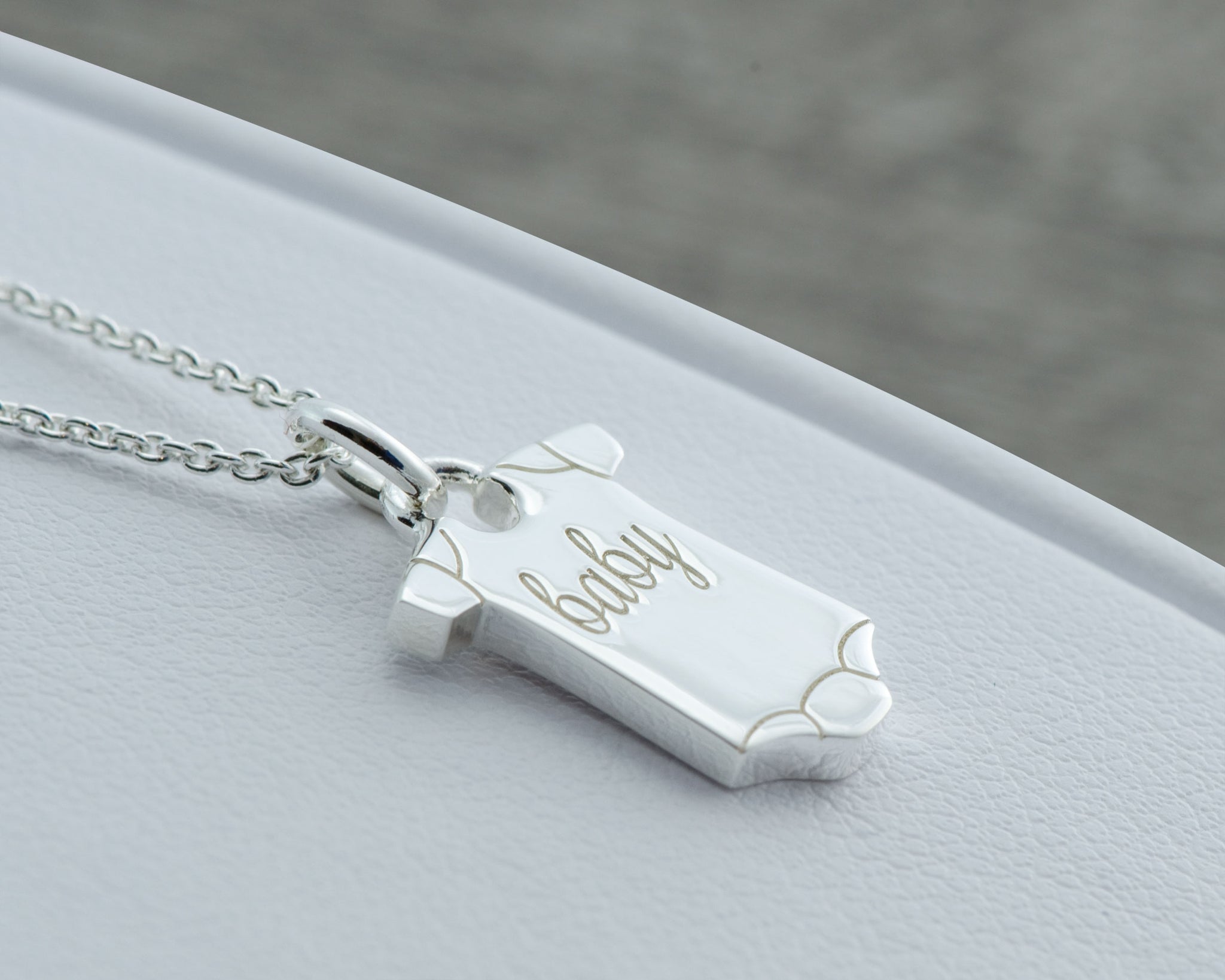 Baby Necklace in Sterling Silver Wellesley Row - Main Image