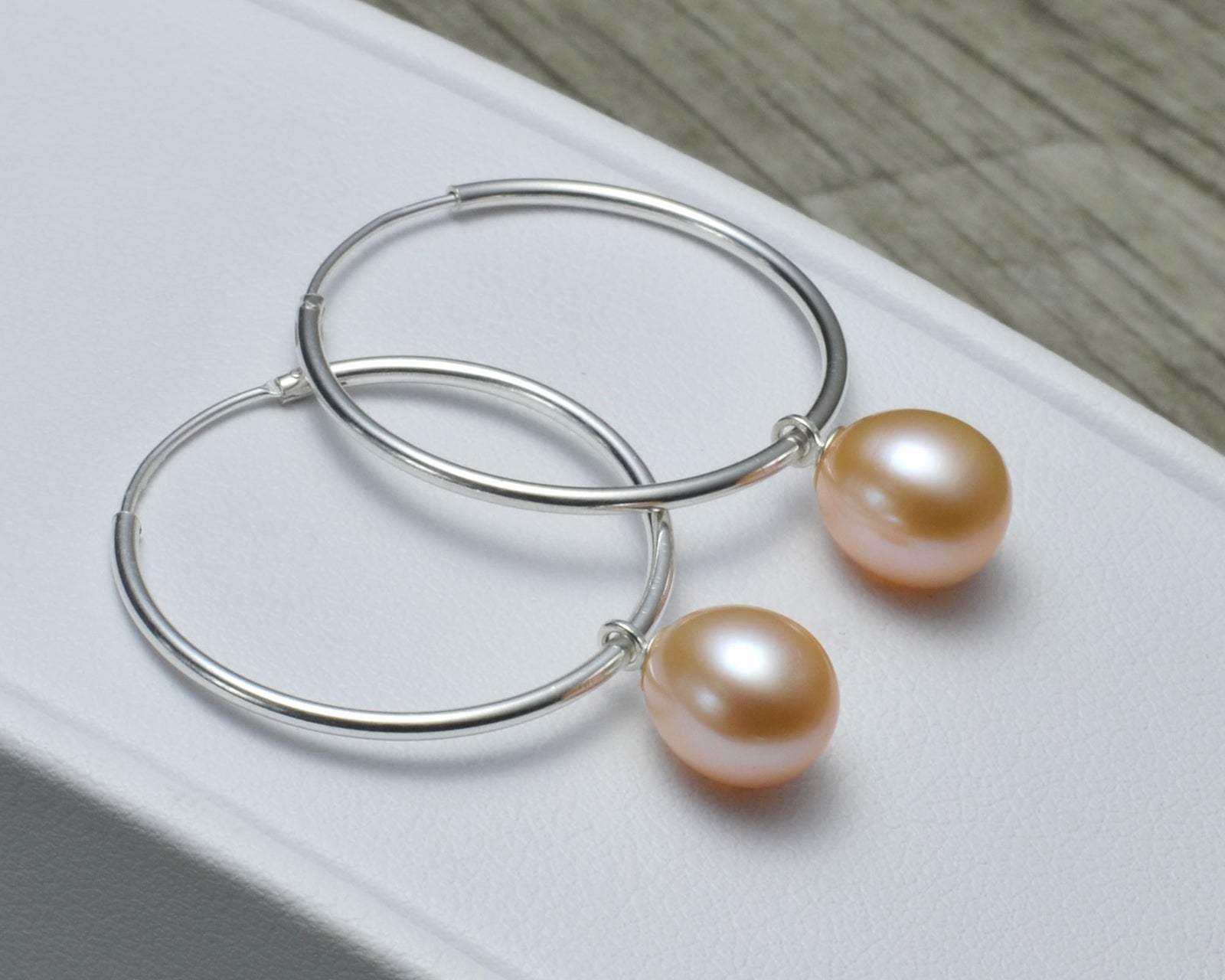 PINK PEARL HOOP EARRINGS